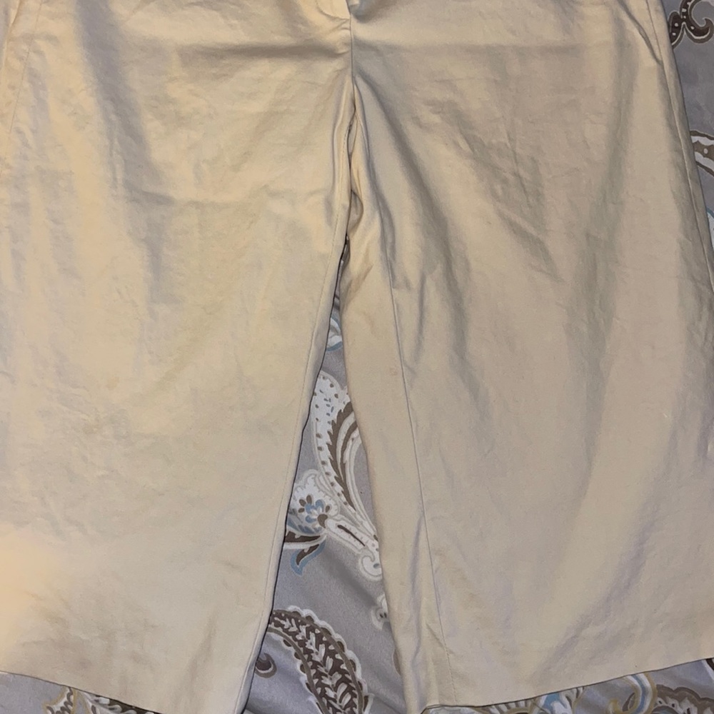 What a great pair of capris